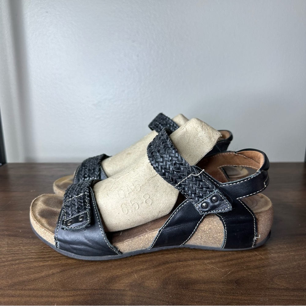 Taos Black Leather Bonnie Sandals Sz 8